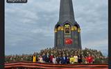у Главного памятника русским воинам на Бородинском поле Открытие смены